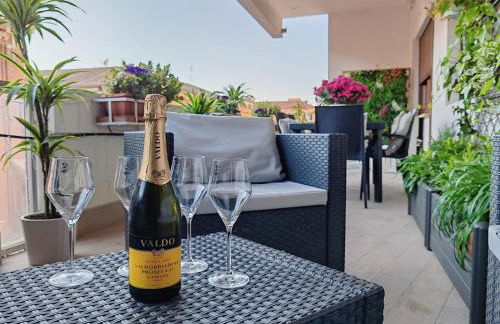 La Dolce Vita Of Via Veneto - Prestigious Apartment With Wonderful Terrace In the Historic Center - Foto 4