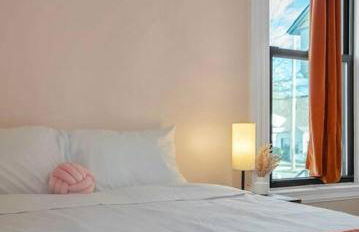 Peachy Paradise in East Rock Near DT/Yale - Foto 26