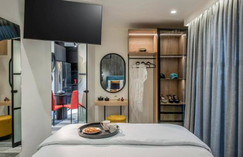 Maison Aqua Suite with Private mini pool jacuzzi - Photo 17