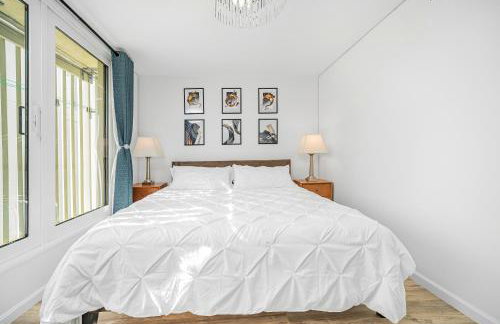 Oceanfront Jewel - Remodeled to Perfection - Foto 12