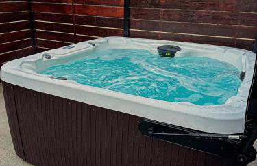 Spacious Home 4BR Fire Pit, Patio Hot Tub - Foto 59