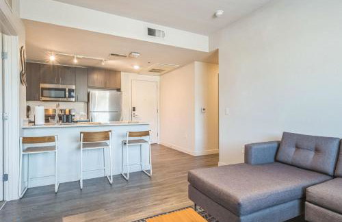 Chic and Modern Getaway with Gym 5 Min to Downtown - Foto 3