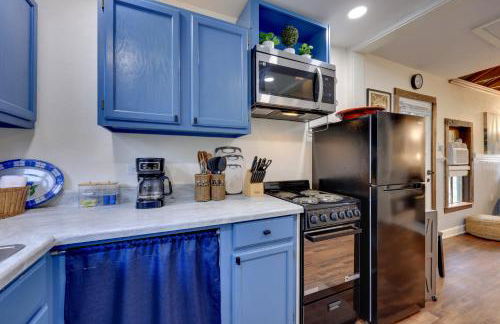 Hawthorne Anglers Cabin with Lake and Dock Access! - Foto 8