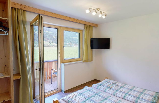 Idyllic Apartment in Stumm With Garden - Photo 6