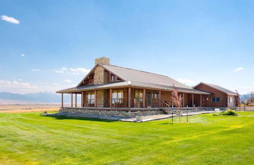 Intimate Off-Grid Cabin with Fire Pit and Mountain Views in Montana - Foto 26