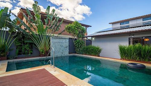 Casa com Piscina Próxima à Praia JDE792 - Foto 2
