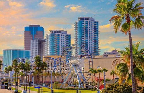 Stylish Long Beach Retreat Walk to Beach Bars - Foto 15