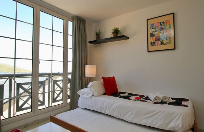 Inside Plaza Sierra Nevada - Foto 10