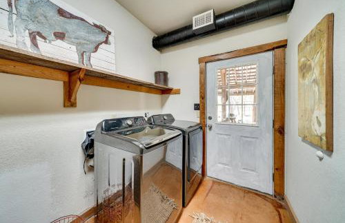 Swim, Hike and Unwind Serene Hill Country Retreat - Foto 22