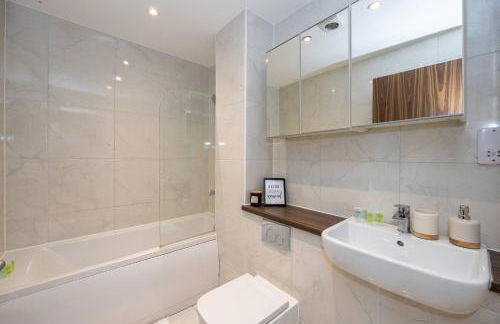 Rest&Recharge at Brookdale House (5 Bedrooms, 15mins to City Centre, Free Parking) - Foto 33