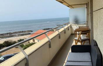 Condominio encantador, com piscina e vista mar - Ocean View Apartment - Foto 7