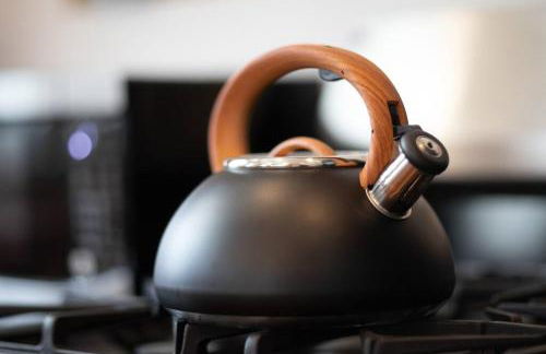 New Distinctive Historical Unit from 5 Star Host - Foto 33