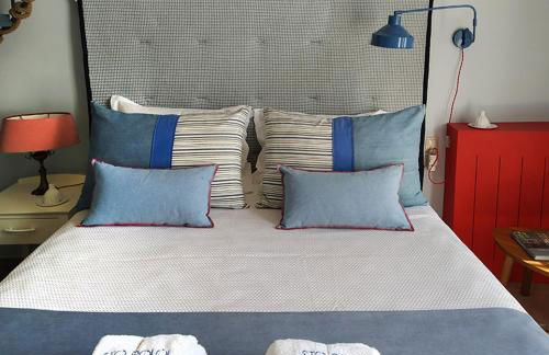 Anemone Residence - Photo 16