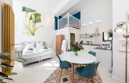 Great 2-room Loft with 2 bathrooms and 2 kitchen - Foto 1