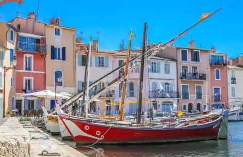 Un Petit Coin de Provence - Istres - Maison Contemporaine Avec Piscine Privée Chauffée, Entre Plages Et Provence, Borne 11 kW - Foto 39
