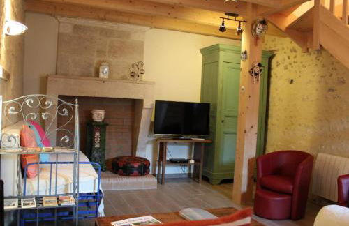 Gîte charentais avec cour privative, baby-équipement, télétravail, vélos, BBQ, animaux acceptés - FR-1-653-170 - Foto 14