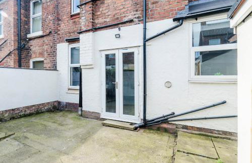 5 Bedroom House All En-Suite, Free Parking, Sleeps 10 - Foto 53