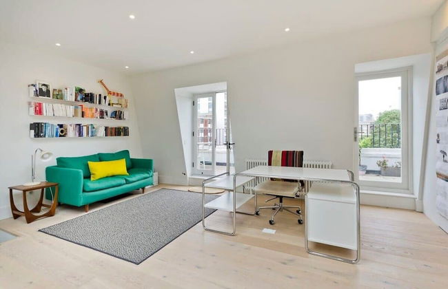 Gorgeous & Grand 5 Bed House, Holland Park - Photo 51