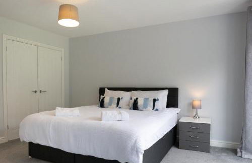 Field View- Amazing 5 bed, Great for contractors and families - Foto 15