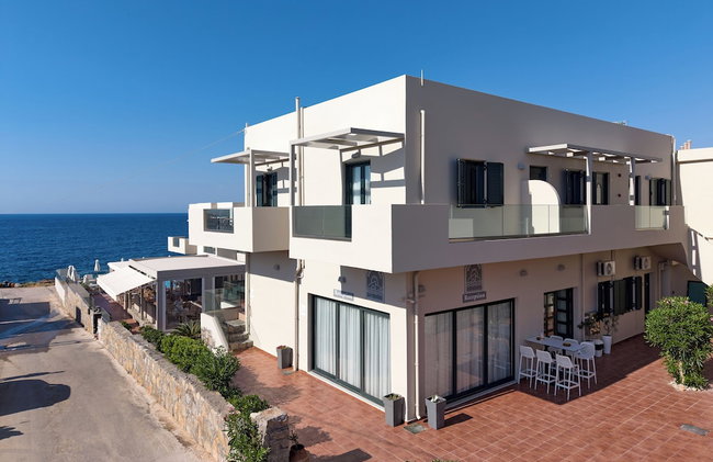 Mila Sissi Bay Hotel - Photo 77