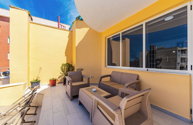 Mabel - The Rooftop Experience - Photo 7