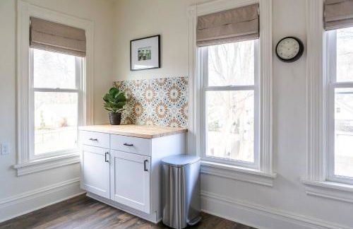 Charming Historic Upper | Walk to Downtown, Lakes - Foto 21