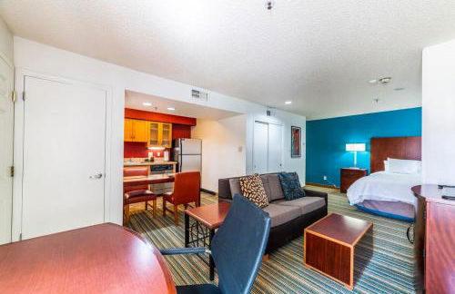 Metro Extended Stays Phoenix - Photo 30