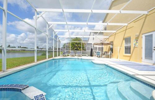 Beautiful 5 Bedroom Home With Large South-facing Pool - Foto 2