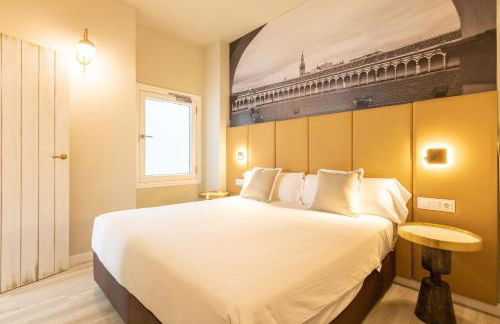 Harinas Central Apartments by Valcambre - Photo 6