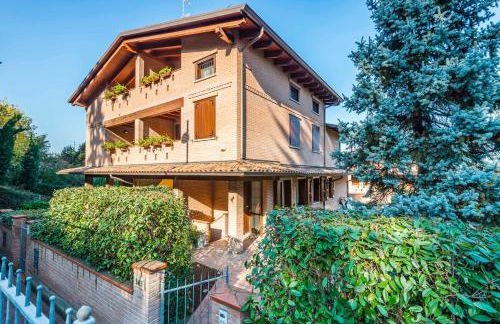 Jacuzzi Apartment in Italian Villa, Wi-Fi & Garden Sassuolo - Maranello - Foto 23