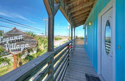 Sleeps 26 2 Homes w/ Waterfront Pool + Boat Dock Laguna Village Escape - Foto 140