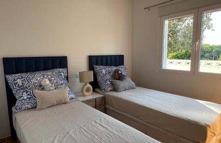 Cosy Apartment in a Secured Compound of PlayaSol with Large Pools - Foto 8