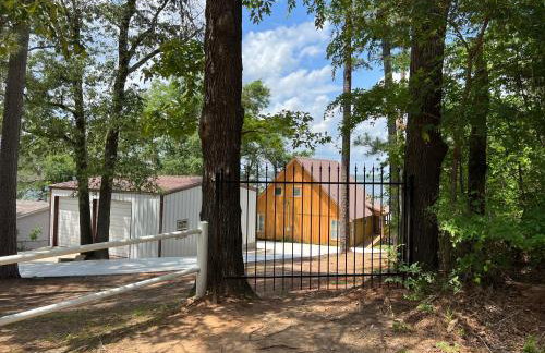 Lakefront Oasis with Private Boat Dock on Lake Palestine - Foto 19