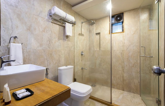 Riva Boutique Apartments - Photo 25