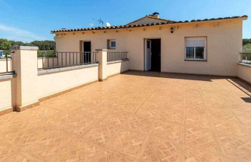 Can Bugantó - amplia casa con piscina y jardín - Foto 20