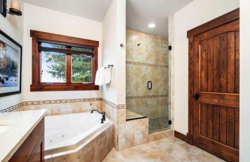 Ski Slope Condo Schweitzer Ski Mountain - Foto 24