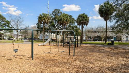 1BDR with Backyard Park Side Pet-friendly - Foto 4