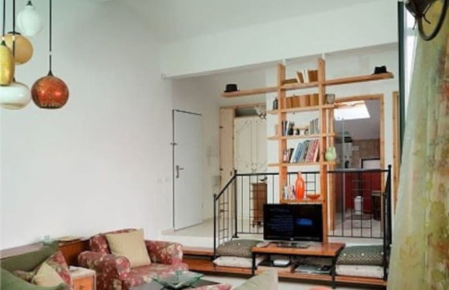 MAMAD - Charming Sunny Haven with Balcony by Sea N Rent - Foto 8