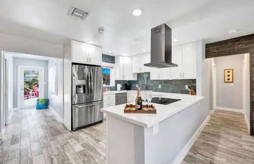 NEW! Private Oasis with Heated Pool Minutes to Wilton Dr and the Beach - Photo 28