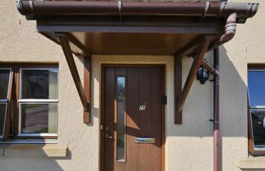 Modern Dornoch Apartment - Photo 21