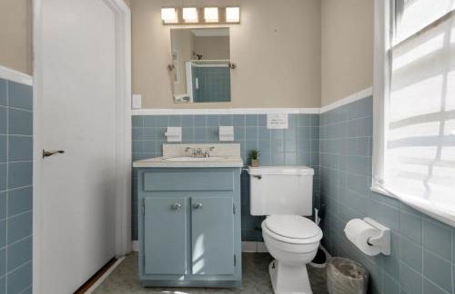 The Retro Pad - Large Yard and Foosball Table - Photo 27