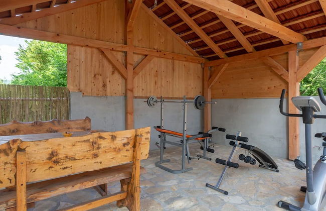 Sunny Escape Holiday Home Dicmo With Pool and Gym - Foto 23