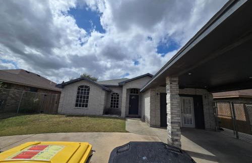 Home close to spacex, starbase and airport - Foto 33