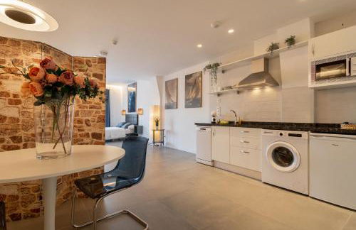 Edificio Santiago by Plaza Mayor Apartamentos - Photo 71