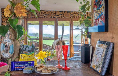 Cosy rustic cabin with hot tub and country views - Foto 49