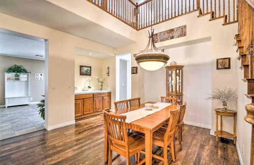 Spacious North Las Vegas Home with Yard - Foto 4