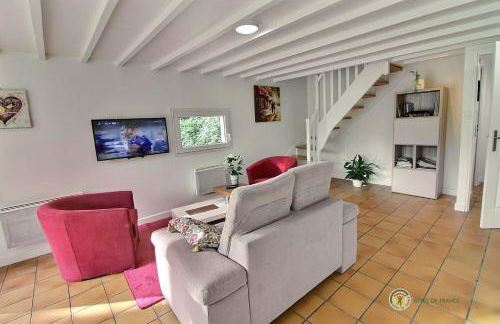 at the gite du bois damore in a quiet area 2,5km from the city - from the sea - Foto 6