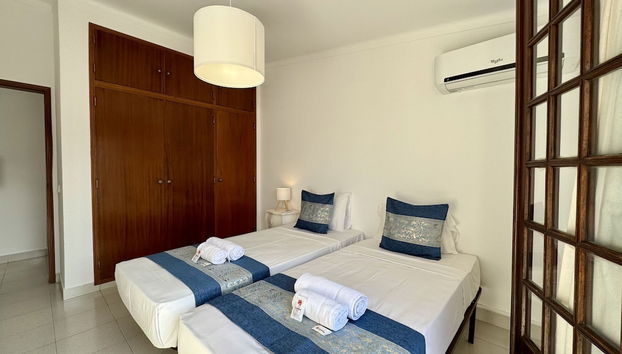 Faro Terrace Villa by Homing - Foto 5, Zimmer