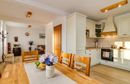 Villa NIMA - Holiday house with private pool - Foto 42