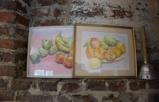 a Quirky Garden Building in an Orchard - Photo 20